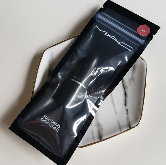 M.A.C. Mini Cosmetics Satin Lipstick 
In Twig - Picture 3 of 5